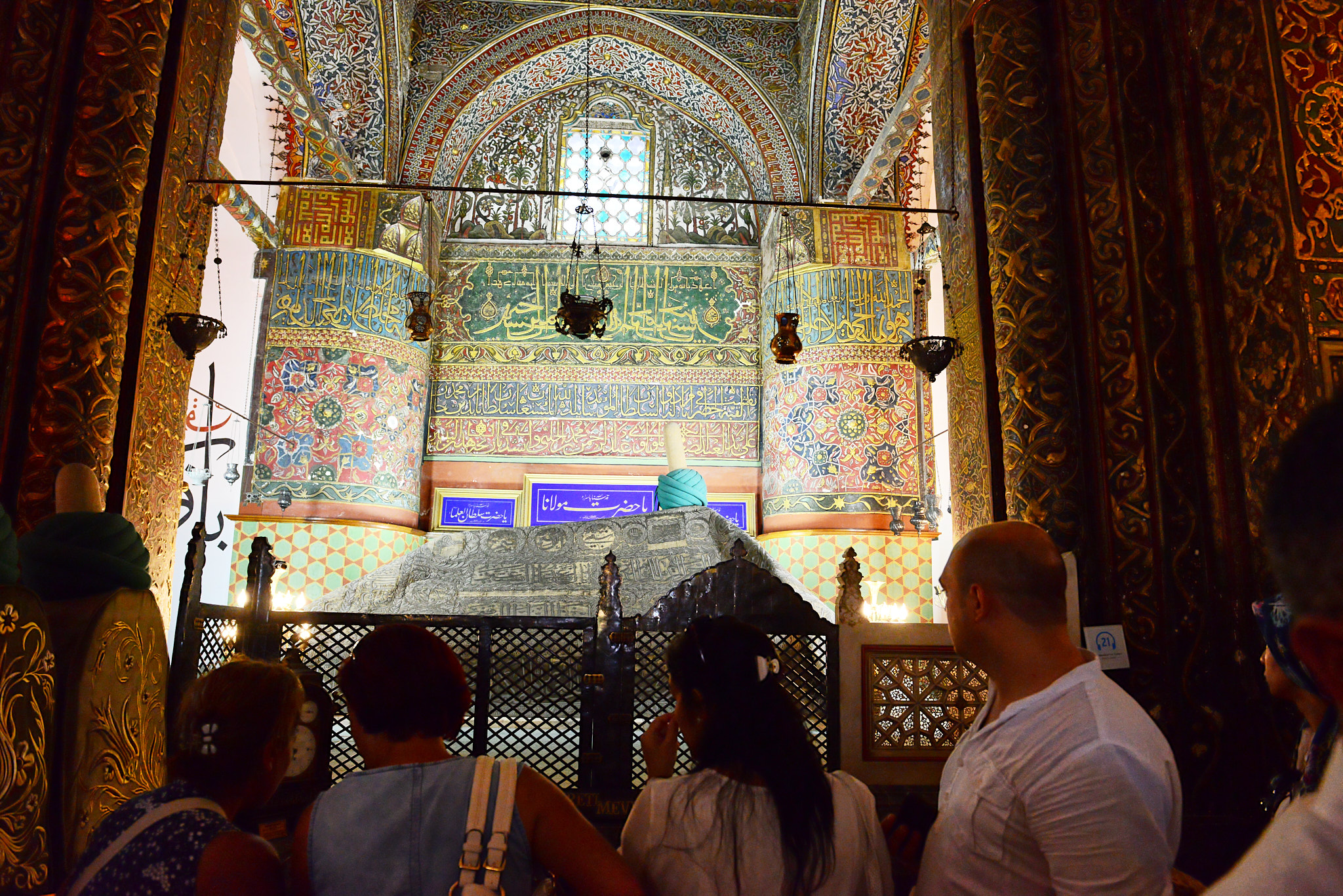 325 아피온 모스크